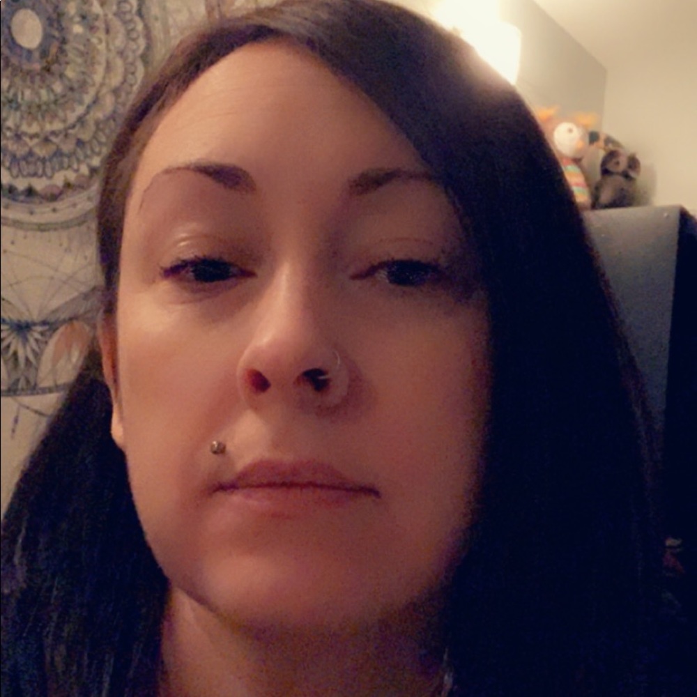 Meet your Posher, Carmin